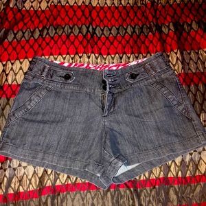 Dark Blue Denim Size 12 Solid Cuffed Jean Shorts.
